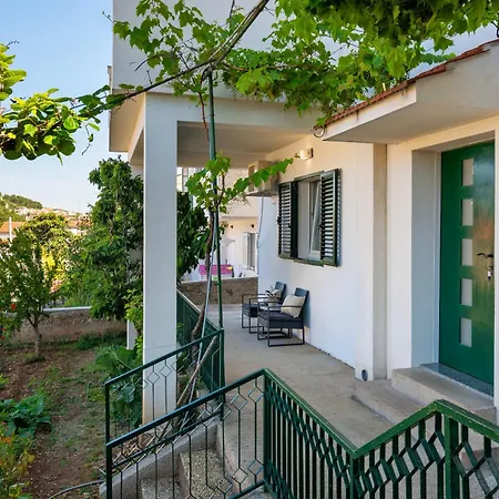 Korallion Σίμπενικ